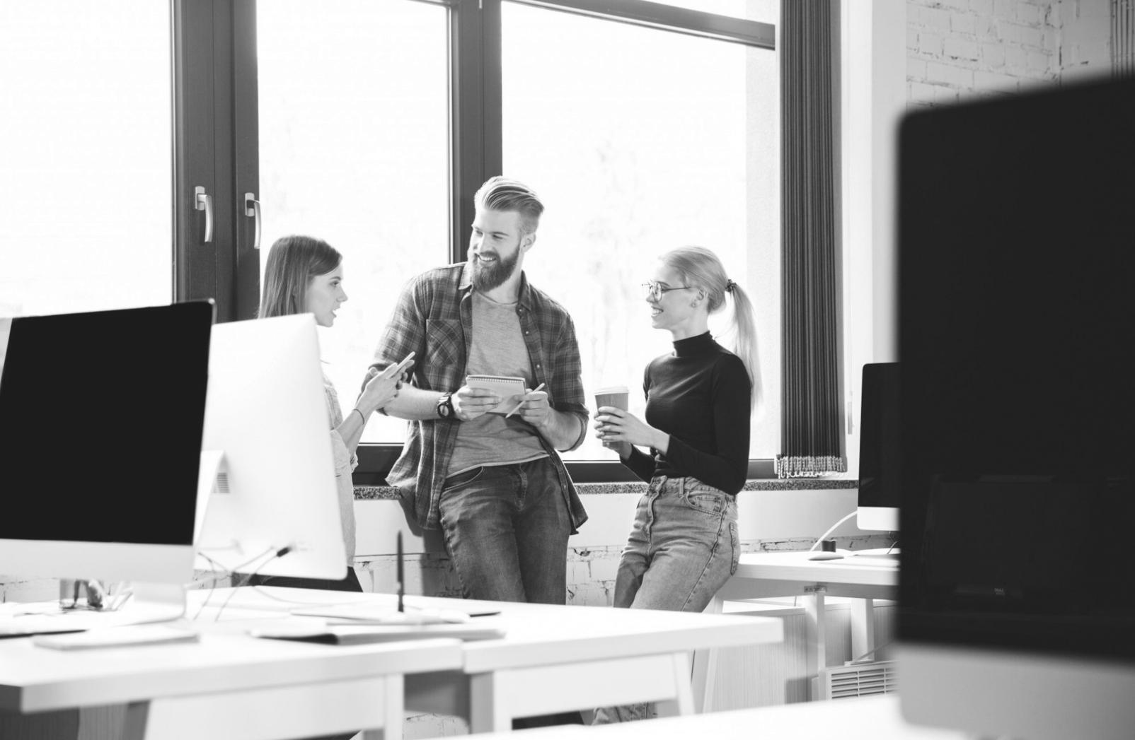 Team collaboration during comprehensive software validation process